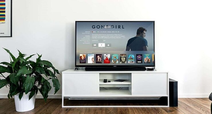 ماتشتريش وخلاص ... دليل اختيار التليفزيون المناسب لاحتياجاتك خطوة بخطوة