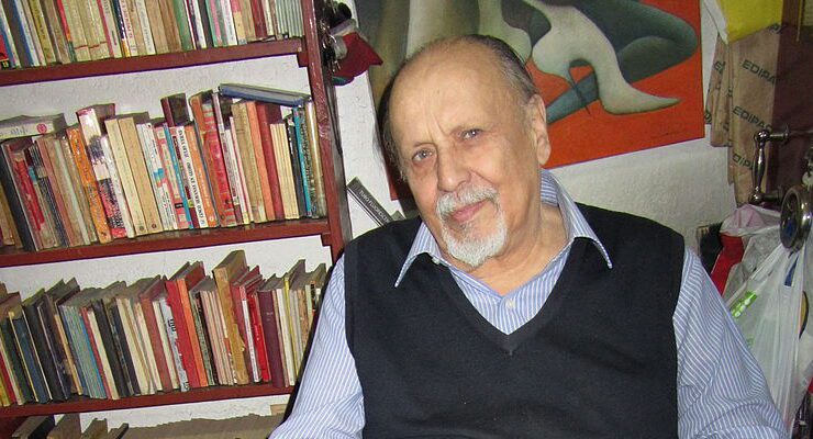 لويس ريفانو ............................................ شرطي بدرجة كاتب