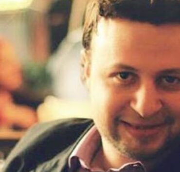 أسامة الشاذلي: تيمة البطل الشعبي ضمنت نجاح البرنس .. وسامي قدمها بـ”شطارة” شريف عبد الهادي